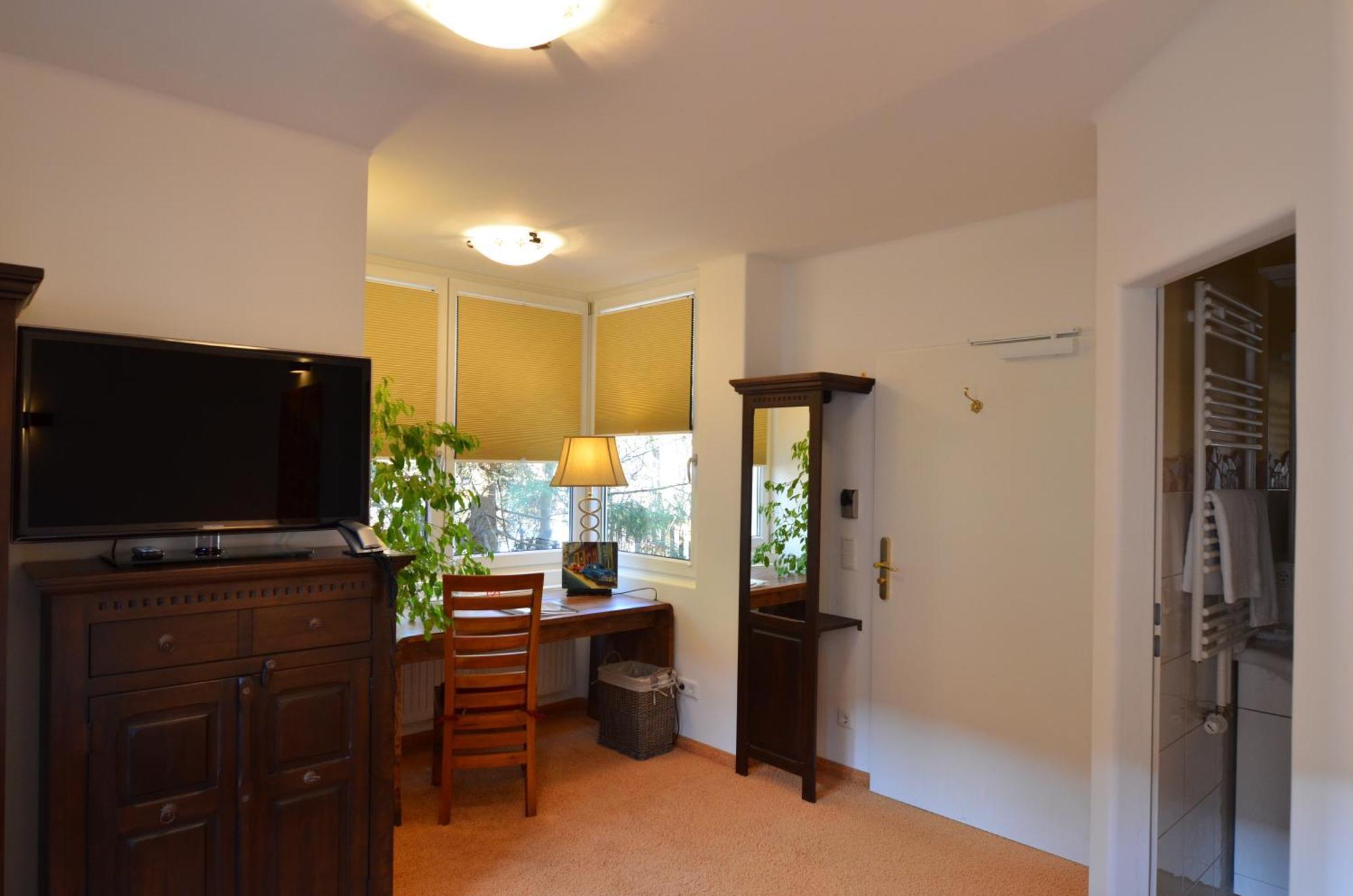 Landhaus Hotel Wolfratshausen 4* Wolfratshausen